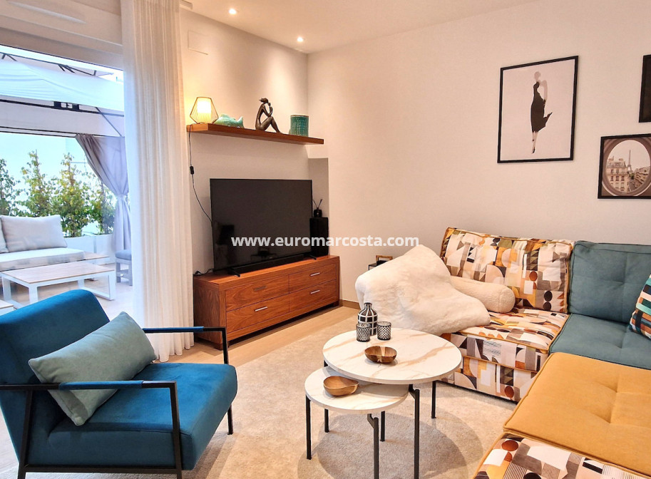 Sale - Bungalow - Algorfa
