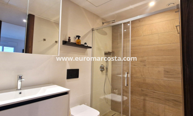 Sale - Bungalow - Algorfa