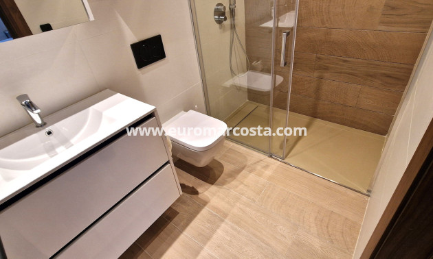 Sale - Bungalow - Algorfa