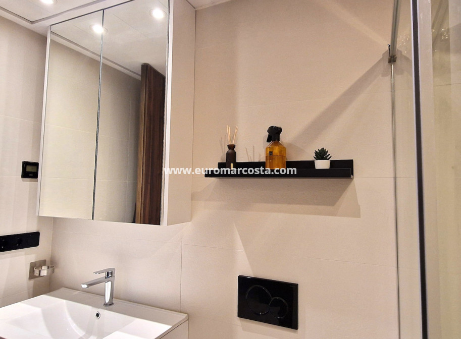 Sale - Bungalow - Algorfa