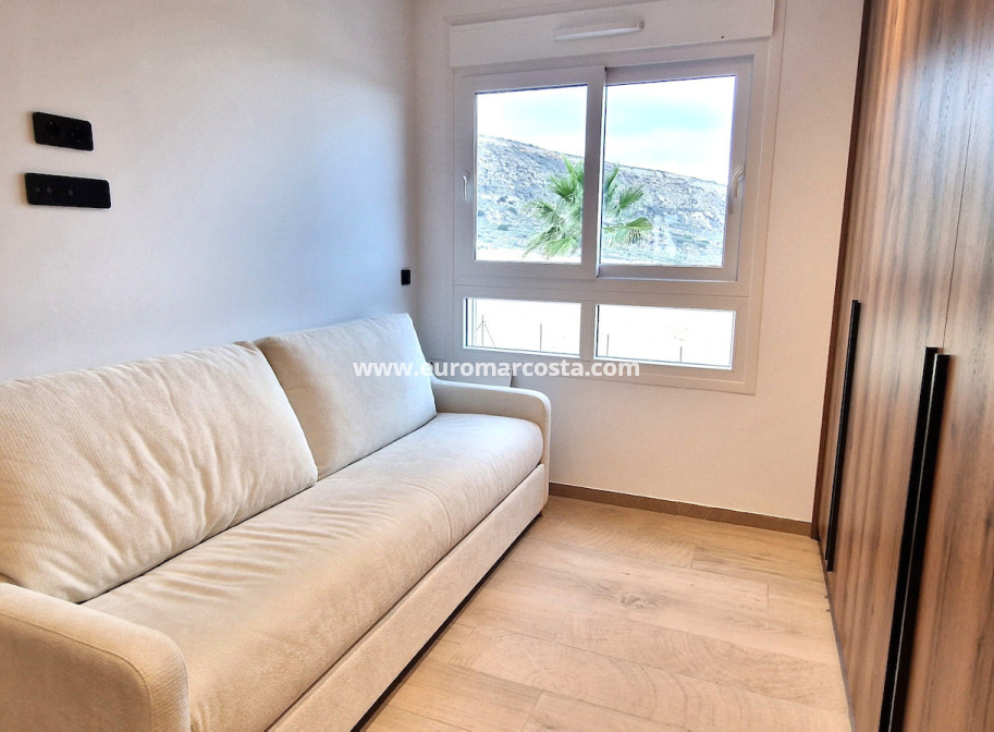Sale - Bungalow - Algorfa