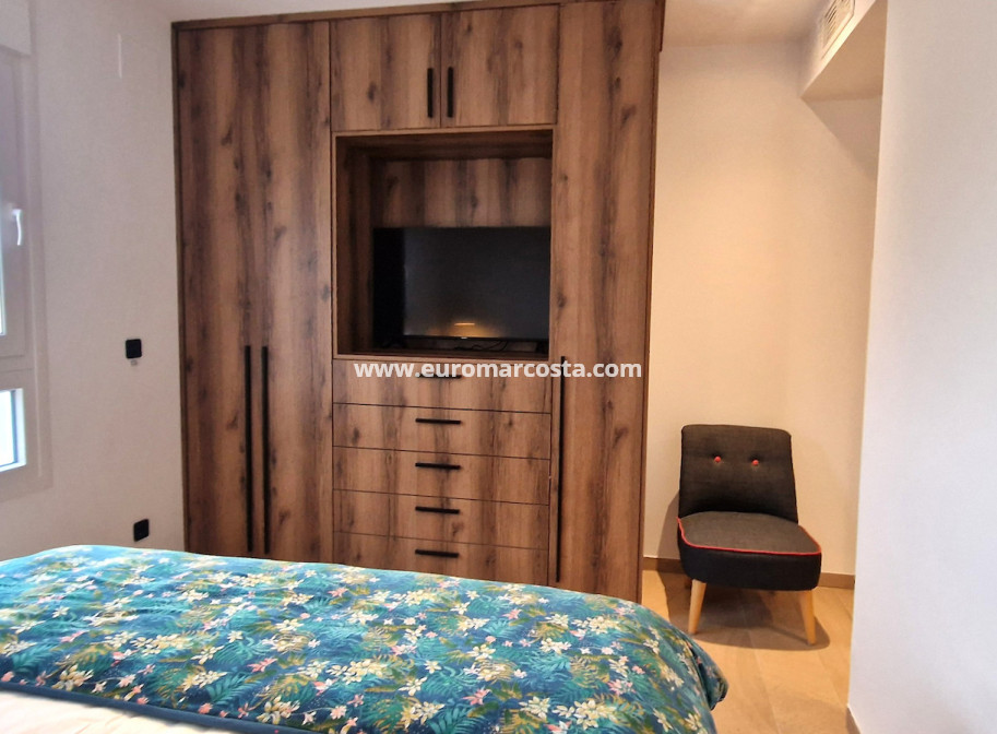 Sale - Bungalow - Algorfa