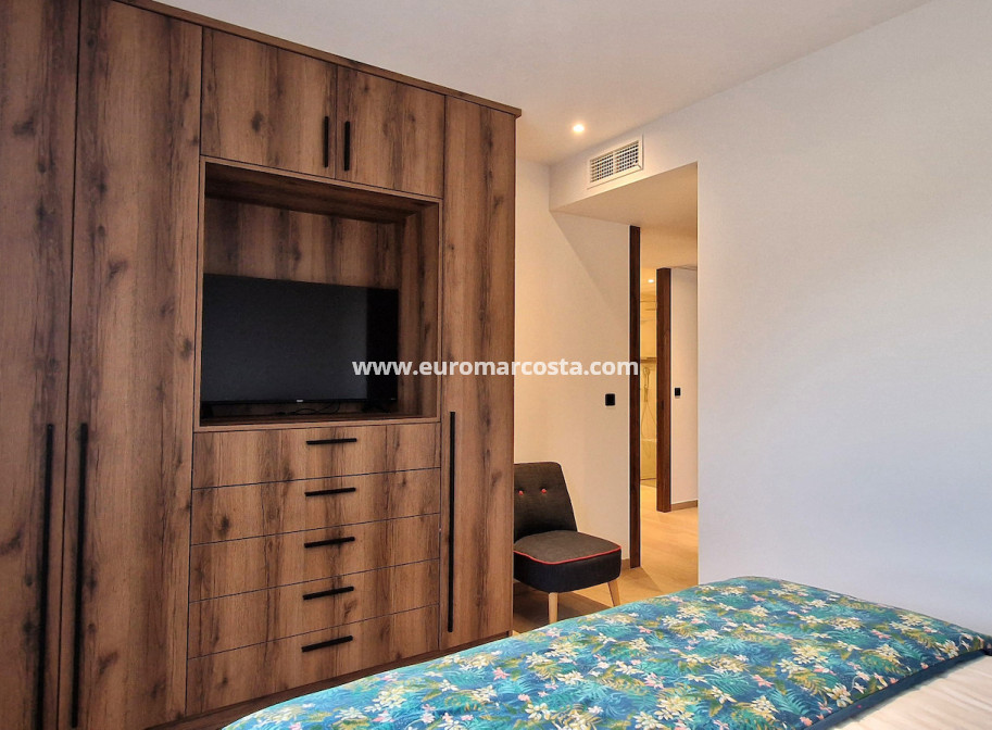 Sale - Bungalow - Algorfa