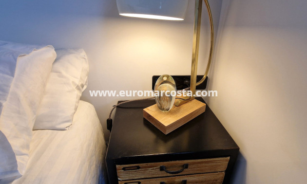 Sale - Bungalow - Algorfa