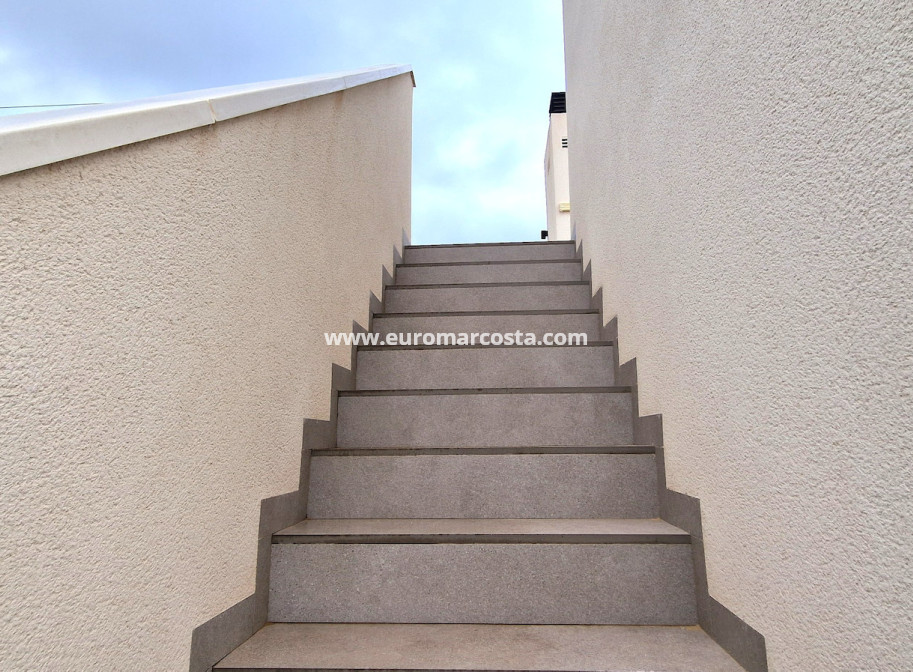 Sale - Bungalow - Algorfa