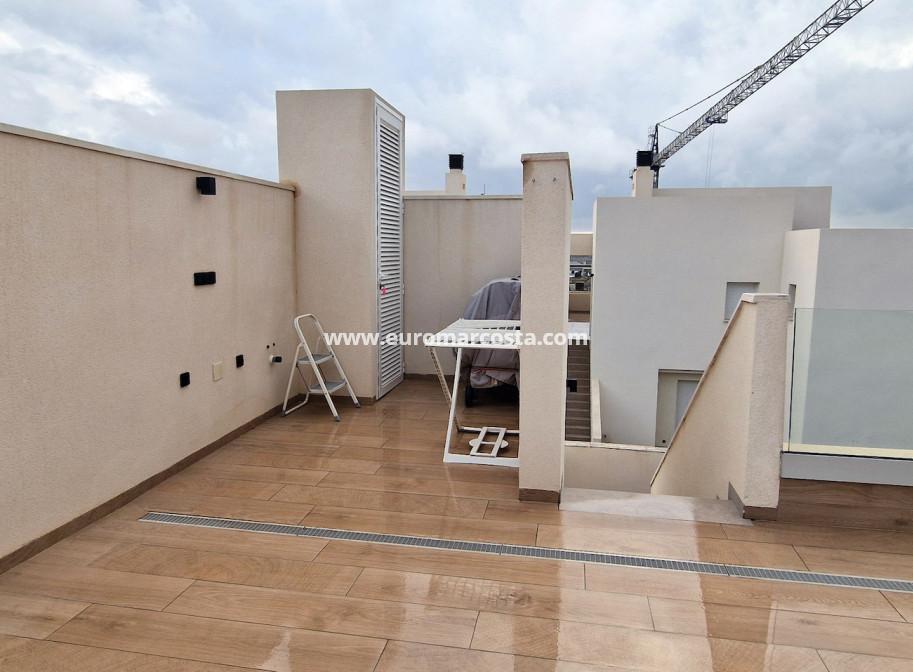 Sale - Bungalow - Algorfa