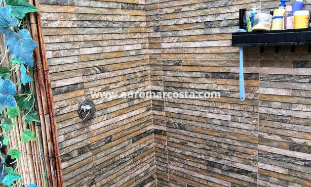 Sale - Bungalow - Algorfa