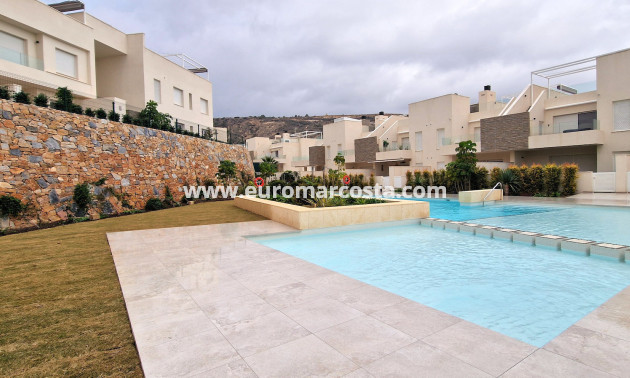 Sale - Bungalow - Algorfa