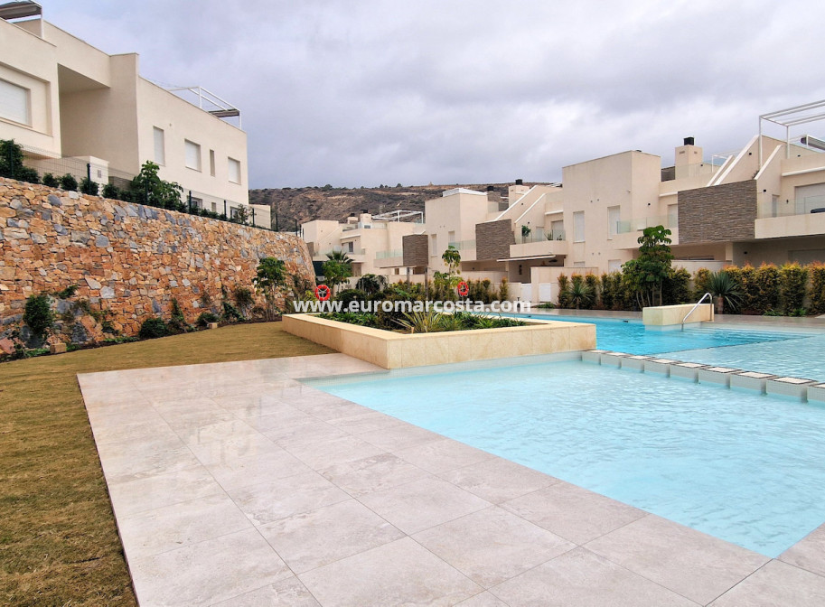 Sale - Bungalow - Algorfa