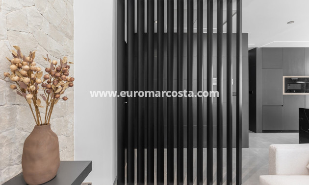 Venta - Villa - Torrevieja - TORREVIEJA