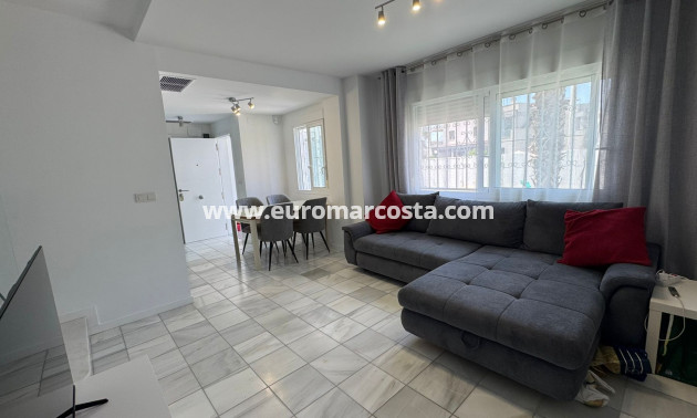 Objekte zum Wiederverkauf - Bungalow - Torrevieja - TORREVIEJA