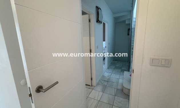 Objekte zum Wiederverkauf - Bungalow - Torrevieja - TORREVIEJA