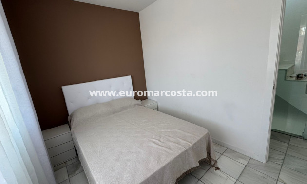 Objekte zum Wiederverkauf - Bungalow - Torrevieja - TORREVIEJA