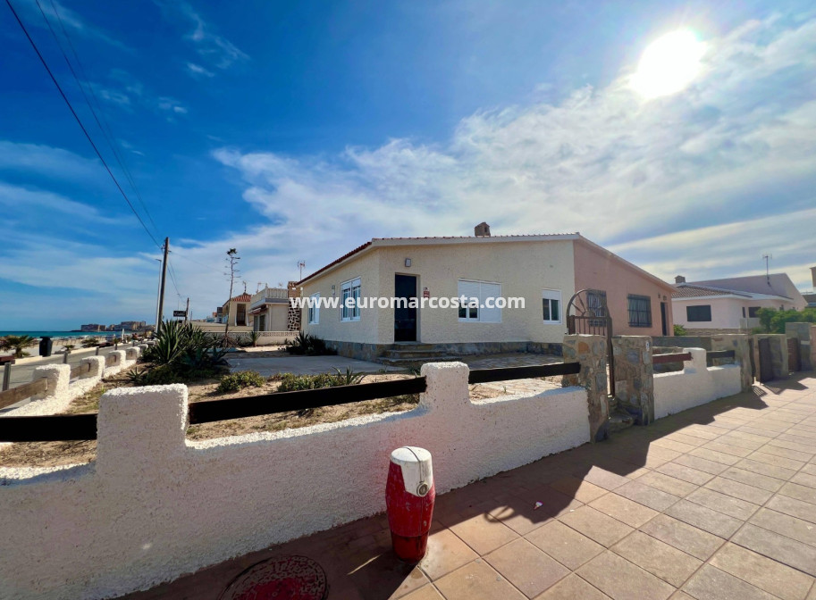 Sale - Villa - La Mata
