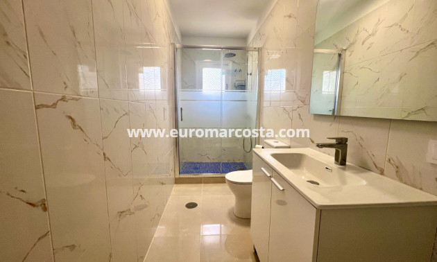 Sale - Villa - La Mata