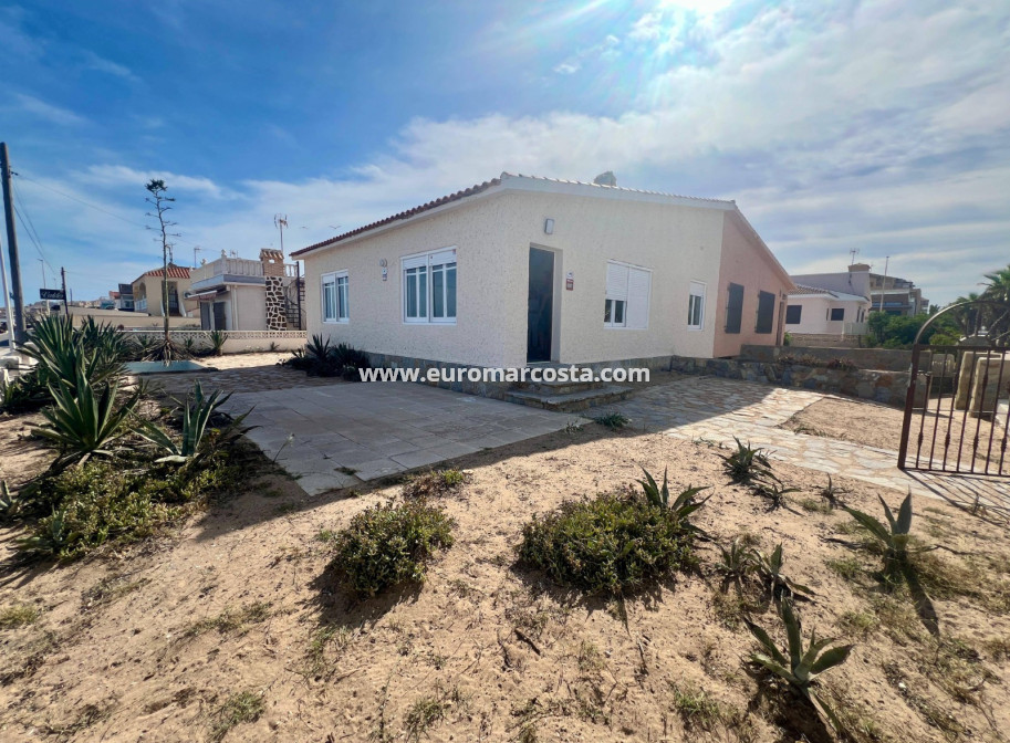 Sale - Villa - La Mata