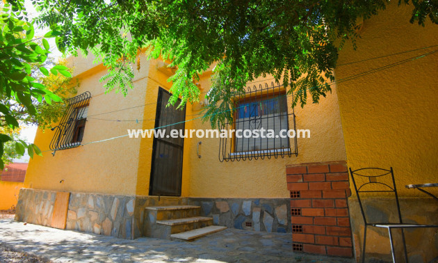 Objekte zum Wiederverkauf - Villa freitstehend - La Siesta - El Salado - Torreta - La Siesta