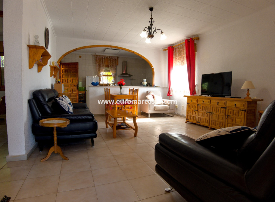 Objekte zum Wiederverkauf - Villa freitstehend - La Siesta - El Salado - Torreta - La Siesta