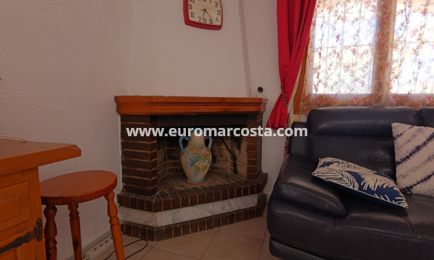 Objekte zum Wiederverkauf - Villa freitstehend - La Siesta - El Salado - Torreta - La Siesta