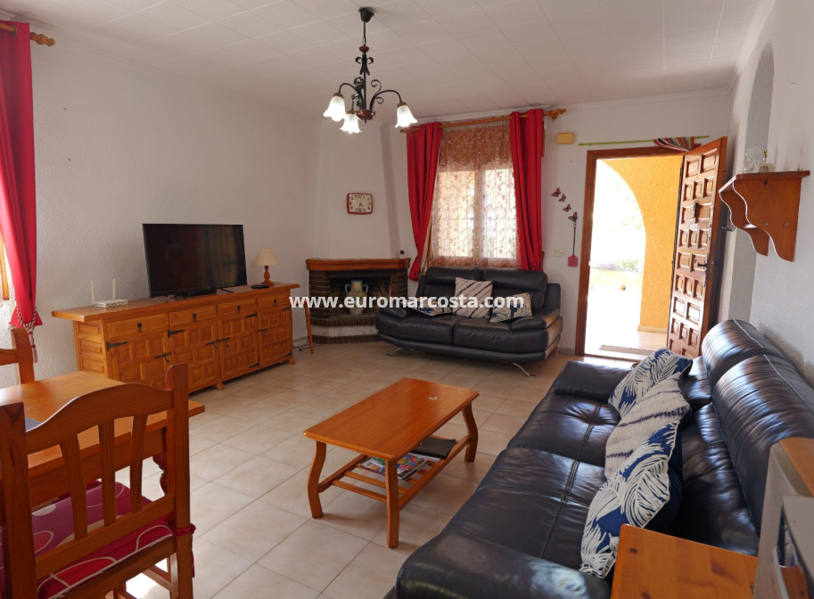 Objekte zum Wiederverkauf - Villa freitstehend - La Siesta - El Salado - Torreta - La Siesta