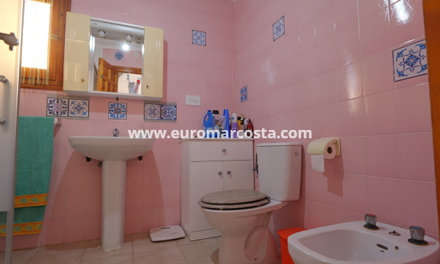 Objekte zum Wiederverkauf - Villa freitstehend - La Siesta - El Salado - Torreta - La Siesta