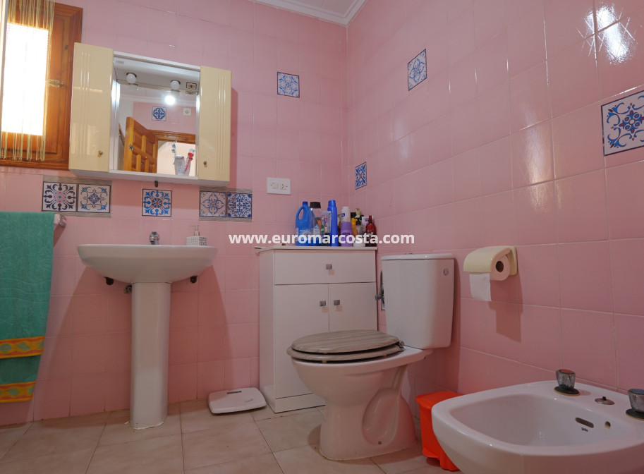 Objekte zum Wiederverkauf - Villa freitstehend - La Siesta - El Salado - Torreta - La Siesta