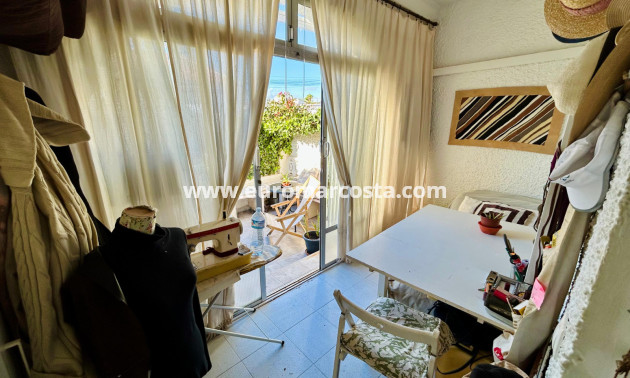 Objekte zum Wiederverkauf - Stadthaus - Torrevieja - Urbanización San Luis