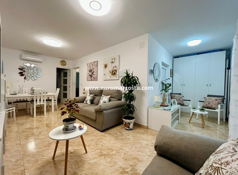 Venta - Adosado - Torrevieja - Urbanización San Luis