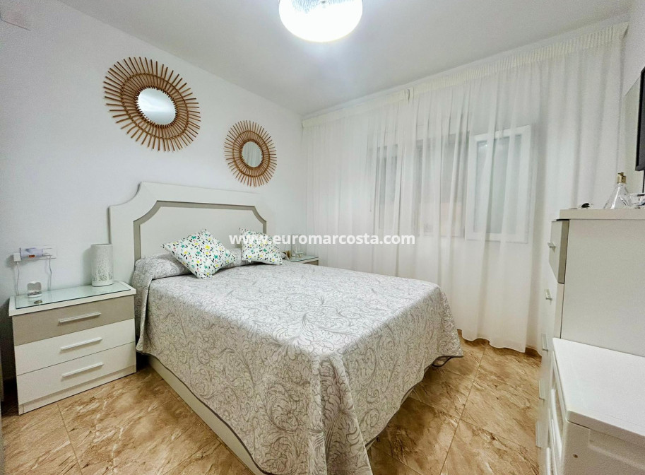 Venta - Adosado - Torrevieja - Urbanización San Luis