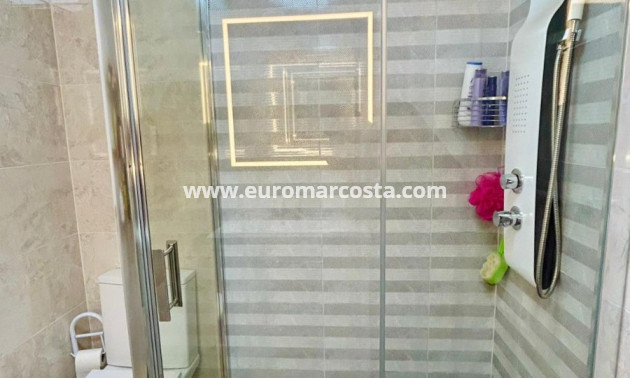 Venta - Adosado - Torrevieja - Urbanización San Luis