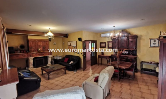 Sale - Villa - Orihuela