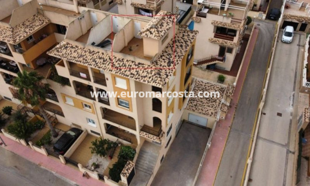 Objekte zum Wiederverkauf - Wohnung - Orihuela Costa