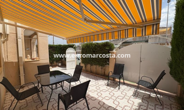 Sale - Townhouse - Torrevieja - TORREVIEJA