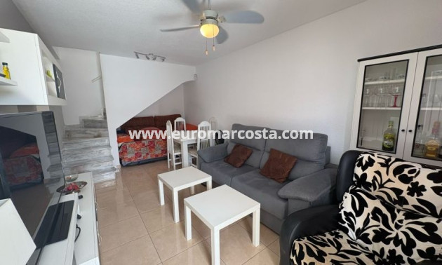 Sale - Townhouse - Torrevieja - TORREVIEJA