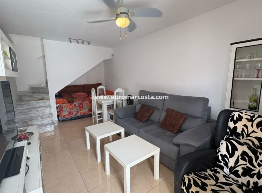 Sale - Townhouse - Torrevieja - TORREVIEJA
