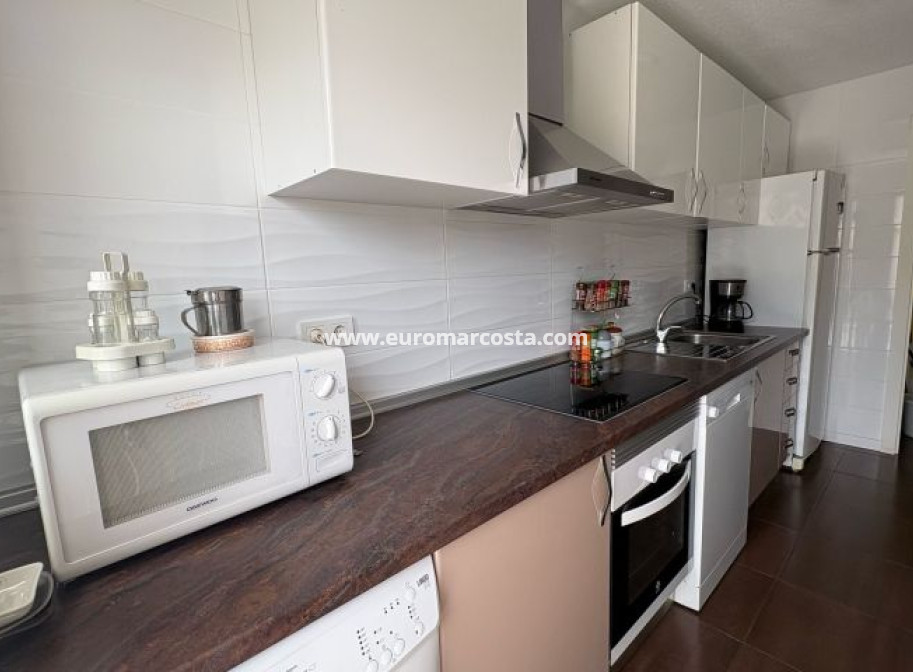 Sale - Townhouse - Torrevieja - TORREVIEJA