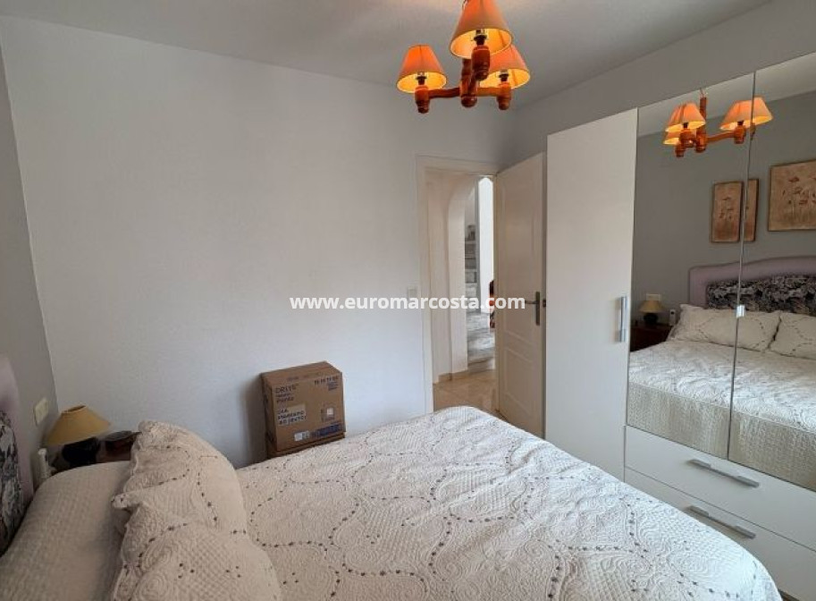 Sale - Townhouse - Torrevieja - TORREVIEJA