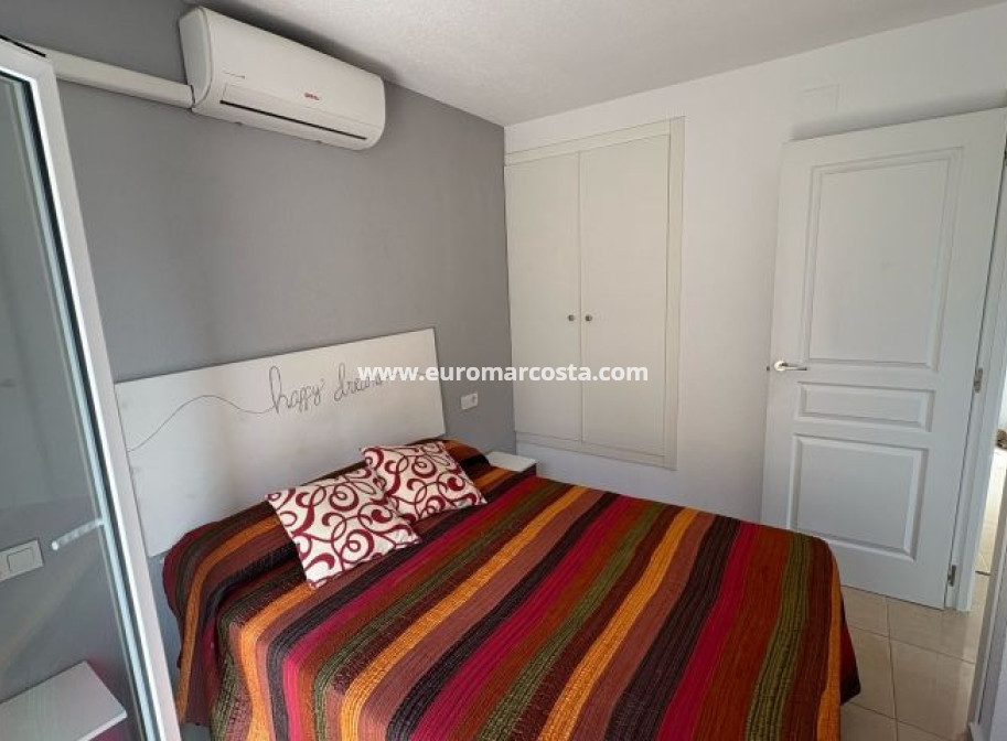 Sale - Townhouse - Torrevieja - TORREVIEJA