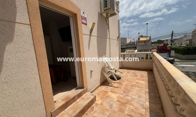 Sale - Townhouse - Torrevieja - TORREVIEJA