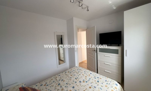 Sale - Townhouse - Torrevieja - TORREVIEJA