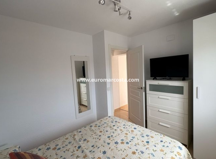 Sale - Townhouse - Torrevieja - TORREVIEJA
