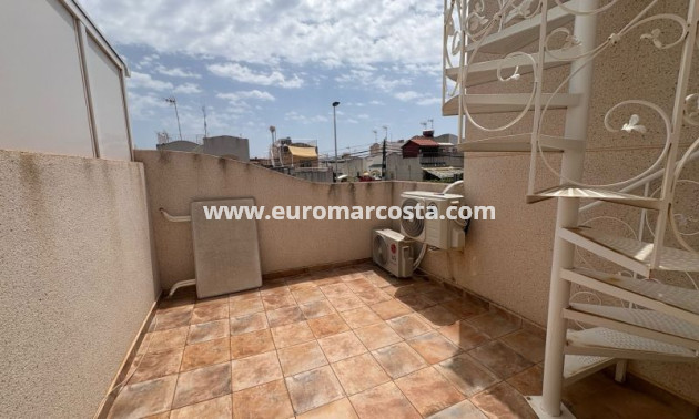 Sale - Townhouse - Torrevieja - TORREVIEJA