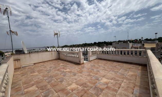 Sale - Townhouse - Torrevieja - TORREVIEJA