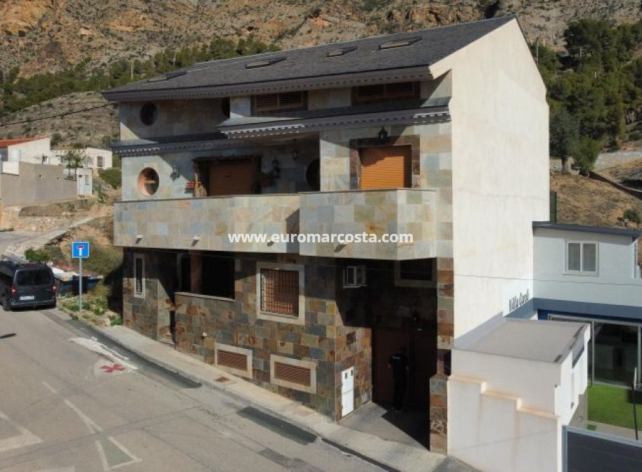 Sale - Villa - Redován