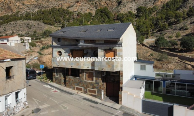 Sale - Villa - Redován