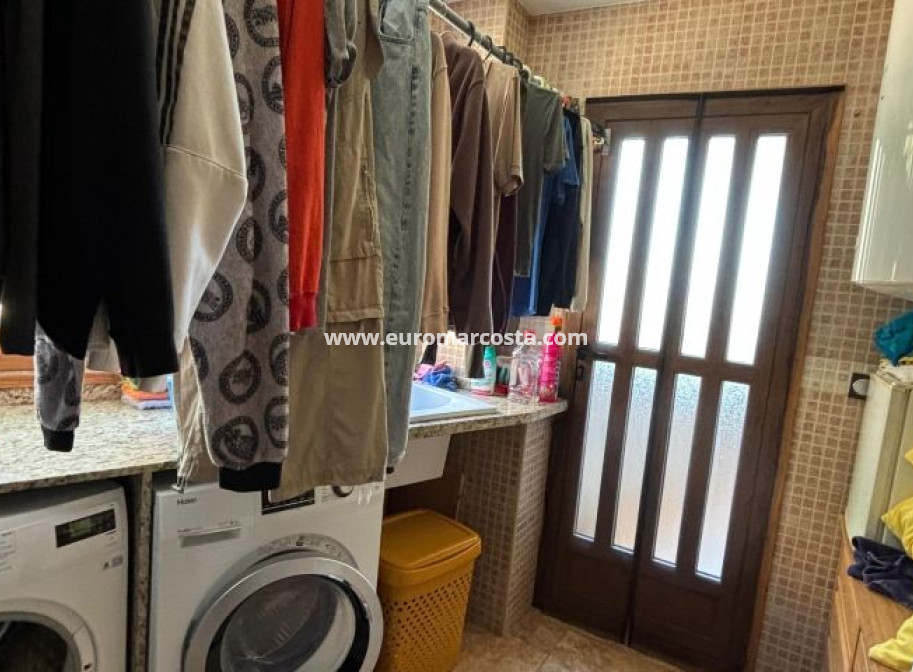 Sale - Villa - Redován