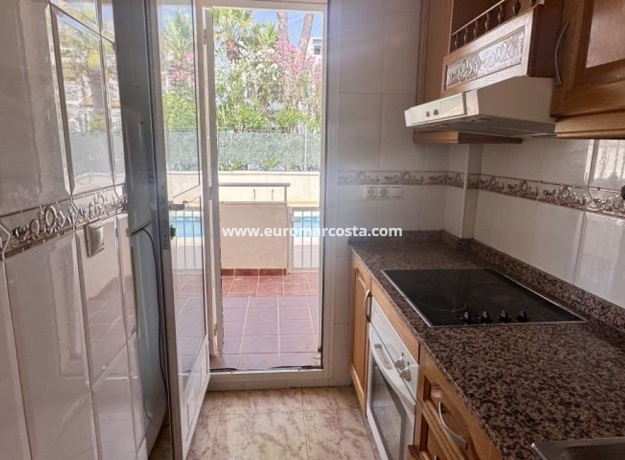 Objekte zum Wiederverkauf - Stadthaus - Orihuela Costa