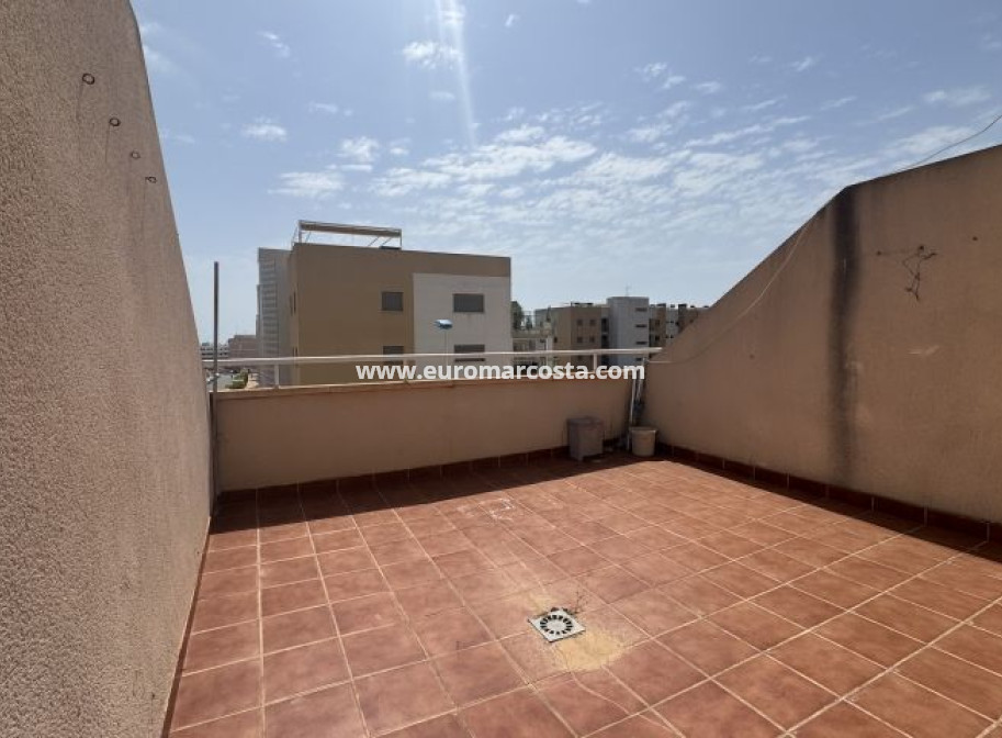 Objekte zum Wiederverkauf - Stadthaus - Orihuela Costa