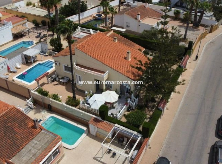 Venta - Villa - Torrevieja - TORREVIEJA
