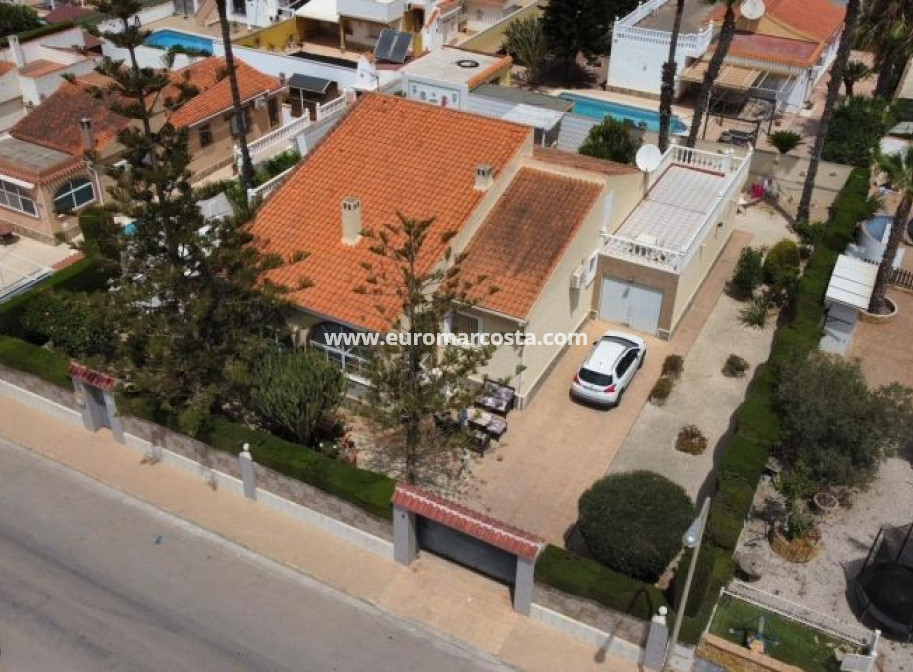 Venta - Villa - Torrevieja - TORREVIEJA